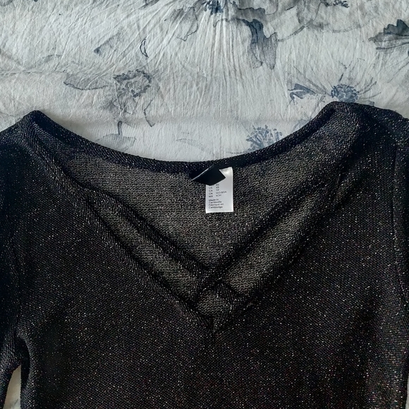 Black glitter full sleeve blouse - Picture 6 of 10
